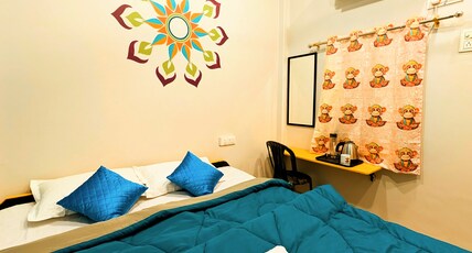 Hidden Monkey Hostel | Chet Singh Ghat Room Type - Private AC Room (Near Reception)
