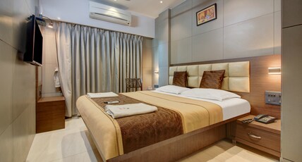 Leela Residency Kalyan Room Type - Semi Deluxe Room