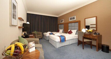 City Seasons Al Hamra Room Type - Premium Twin Room