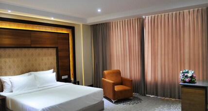 Hotel Hills Room Type - Executive King