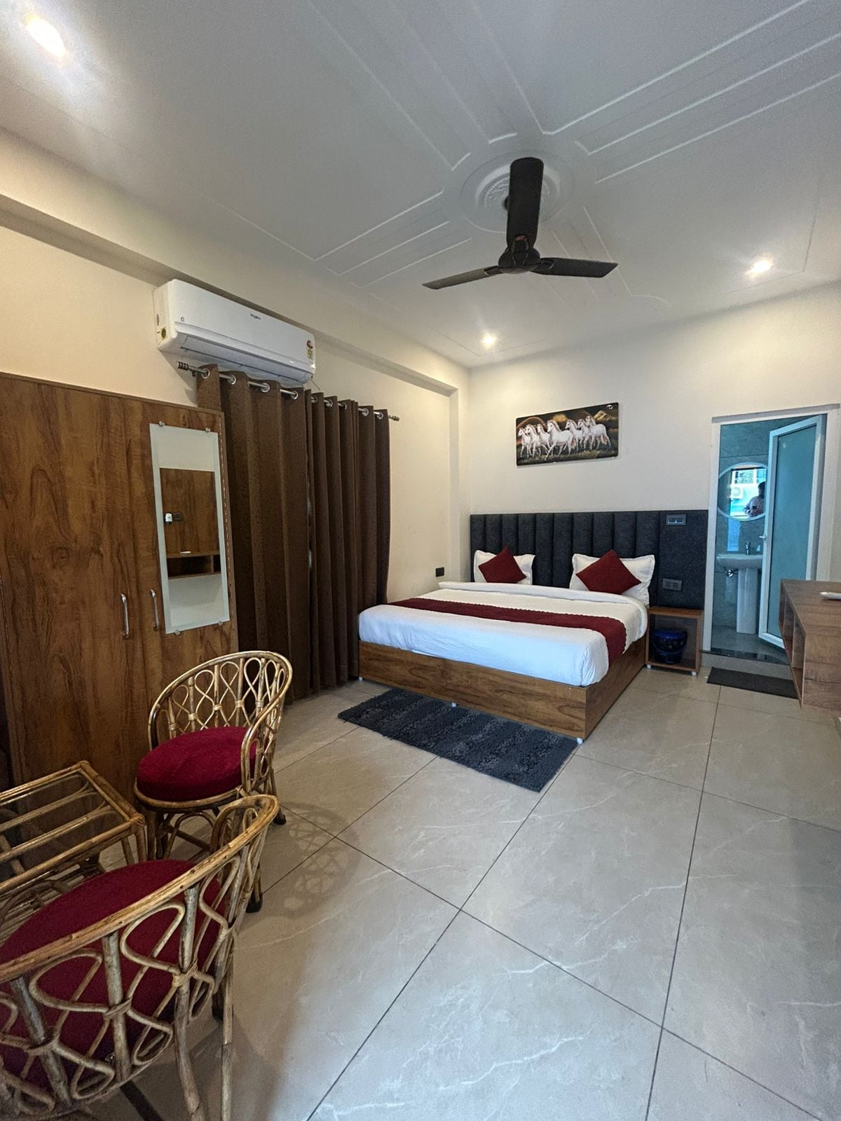 La Casa Bonita - A Boutique Homestay - Tap to explore photos
