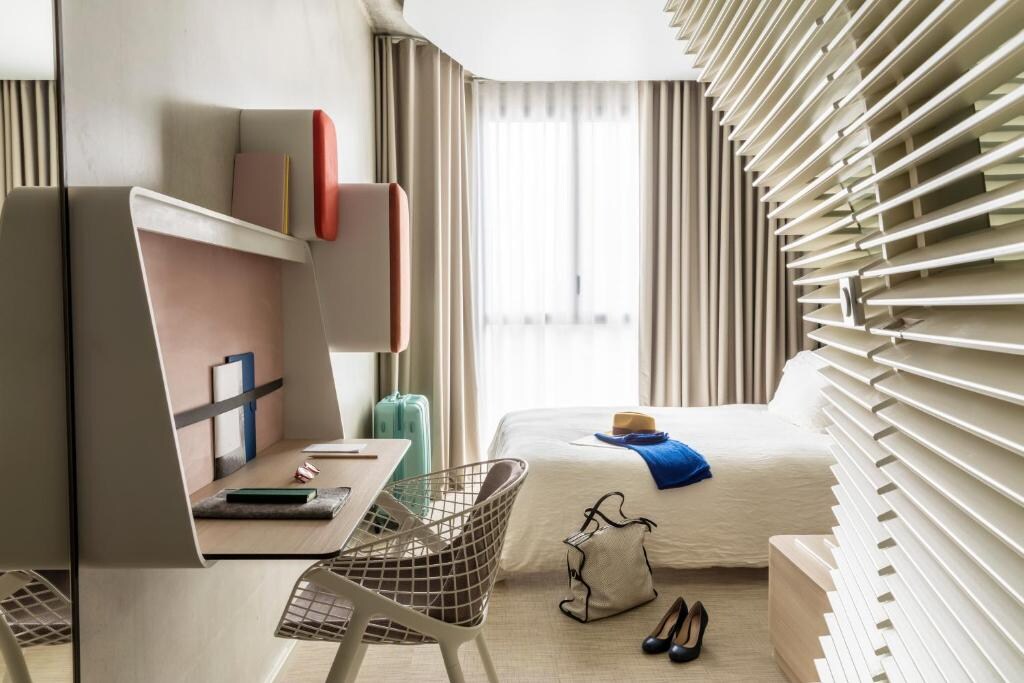 OKKO Hotels Rueil-Malmaison - Tap to explore photos
