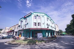 Hotel O Night Queen salak Tinggi