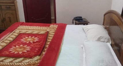 Abhi Guest house by todayinn Room Type - Deluxe