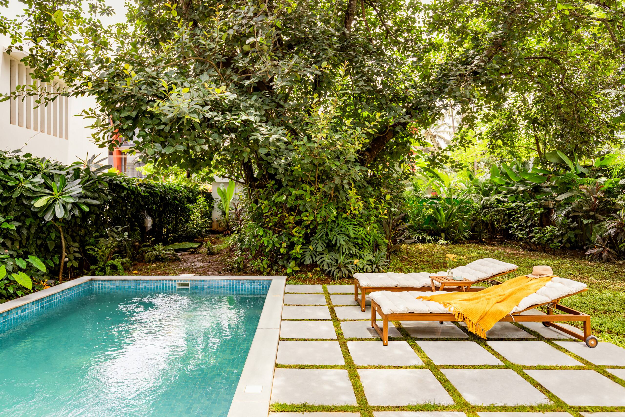 La Donaira by The Blue Kite | Elegant 2BHK Luxury Villa with Private Pool, Dedicated Study & Genset - Tap to explore photos