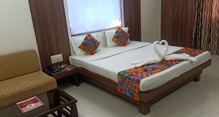 Hotel Sai Sangam Room Type - DELUXE NON AC ROOM WITH FAN