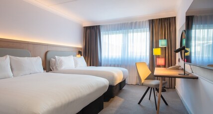 Holiday Inn EDINBURGH Room Type - 2 Double Standard