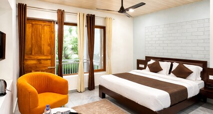 Four Farms - Best Resort In Nainital For Family Room Type - Deluxe Room with Balcony