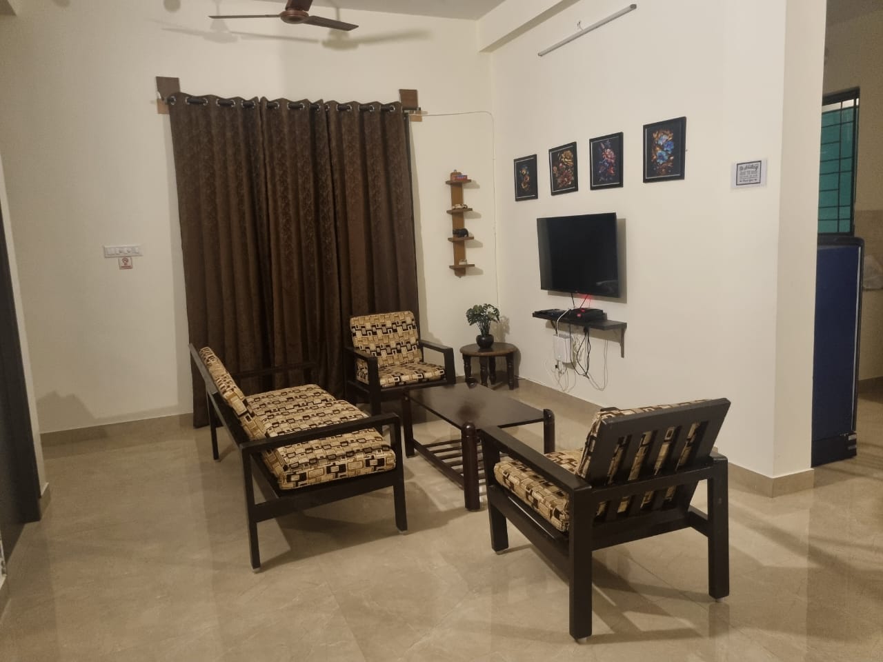 ECR2 - 1BHK Villa With Swimming Pool - Tap to explore photos