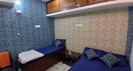 Kaashvi Home Stay Room Type - Bedroom 1