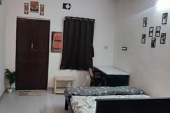 Thillai Aura Homestay