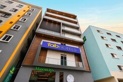 FabHotel Midori Inn- Nr. Cyber Towers - HITECH City