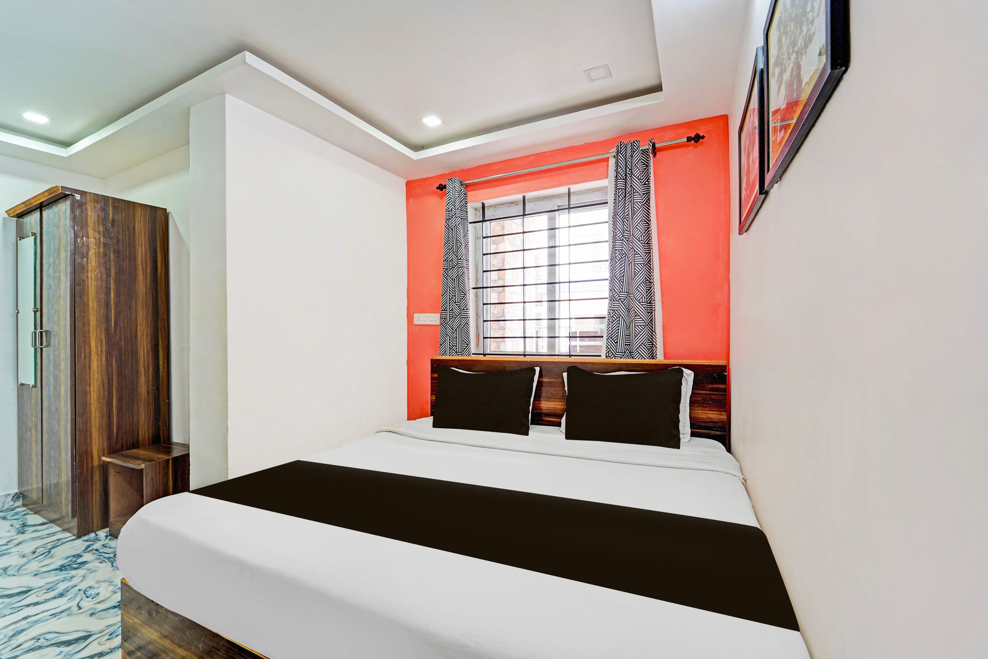 Hotel O Vijaynagar Road Formerly Anmol Peace Stay - Tap to explore photos