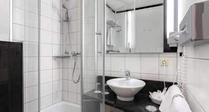 Best Western Hotel Nuernberg City West Room Type - 2 Single Beds, Standard Room, High Speed Internet, Air-Conditioned, Flat Screen Television, Mineral Best Western Hotel Nuernberg City West Room Type - 2 Single Beds, Standard Room, High Speed Internet, Air-Conditioned, Flat Screen Television, Mineral