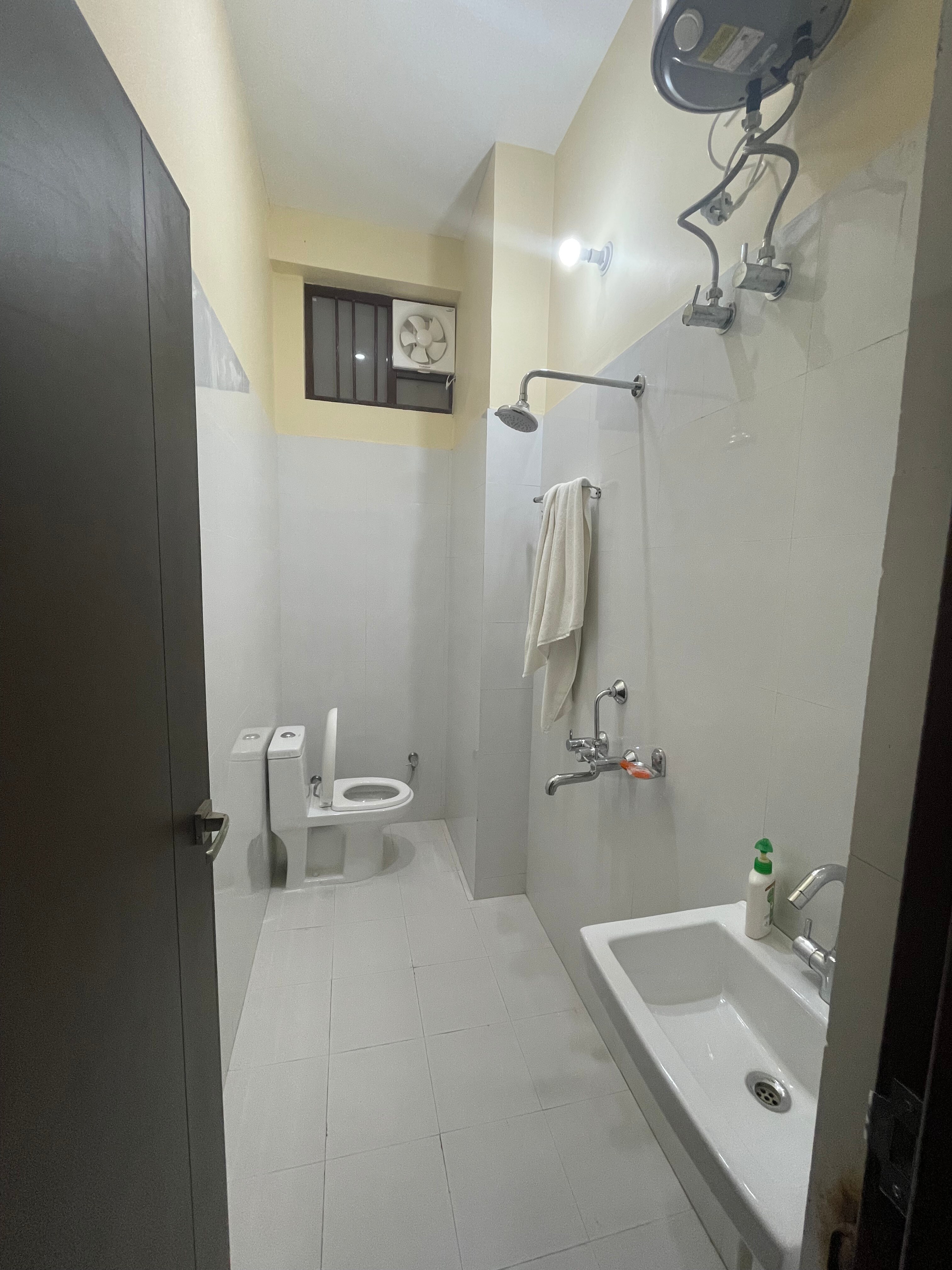 BLD Homestay - Tap to explore photos