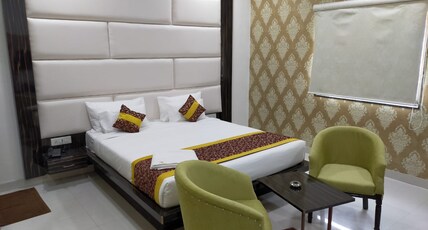 SR Executive Room Type - ROYAL ROOM