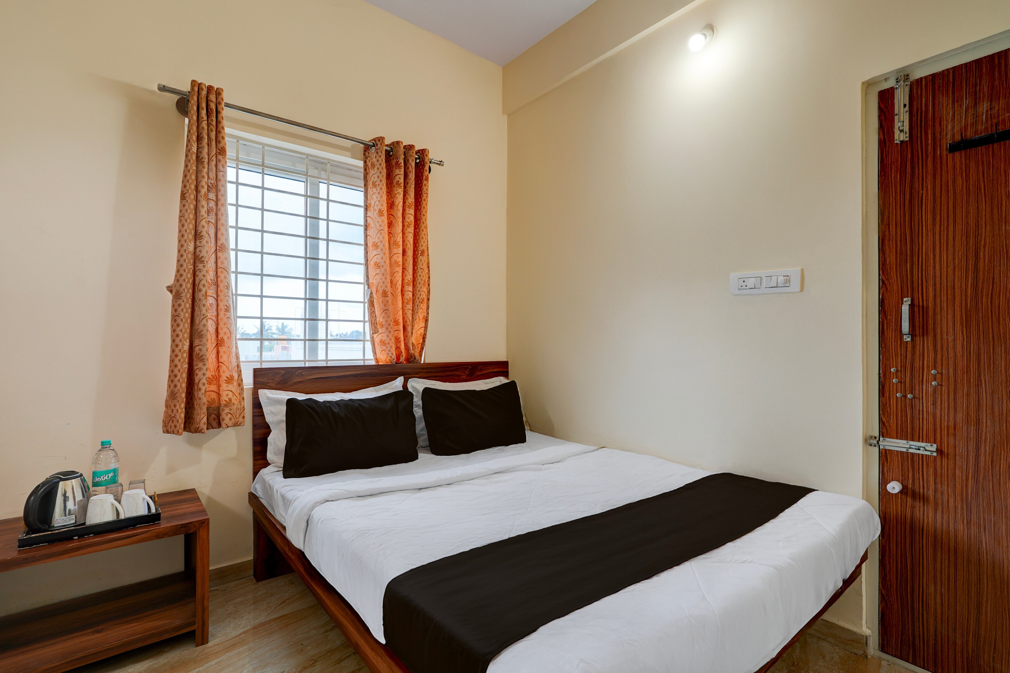 Hotel O Sapthagiri Boarding and Lodging - Tap to explore photos
