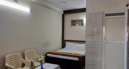 Sukun Homestay Room Type - DELUXE AC 7