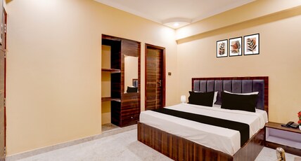 Collection O High Court Lucknow Room Type - Super Deluxe Room