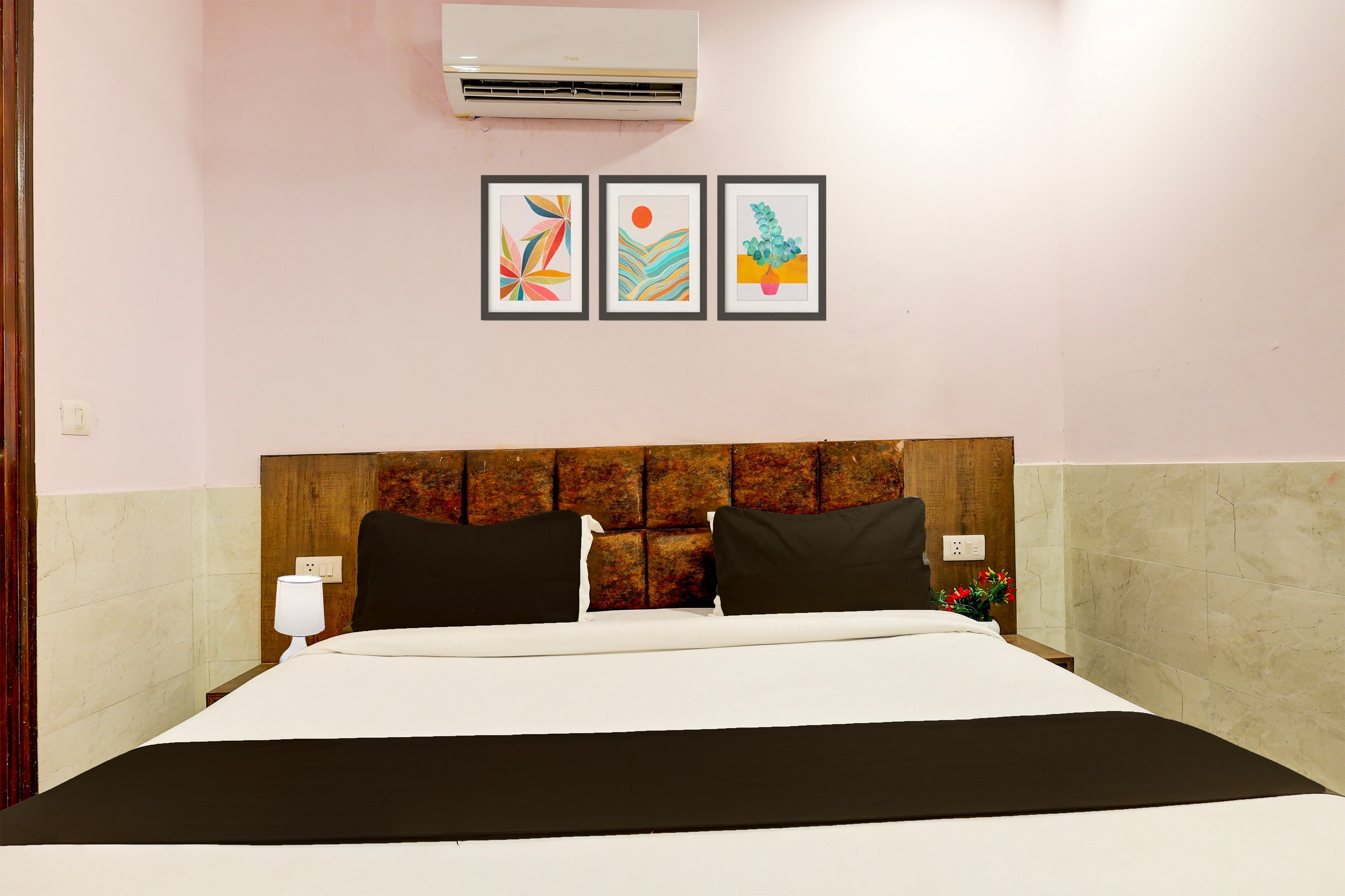Hotel O Alipur Narela - Tap to explore photos