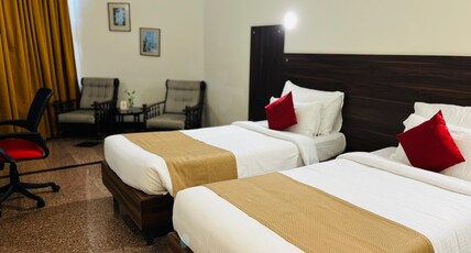 Presidency Kochi City Centre Room Type - DELUXE TWIN ROOM Presidency Kochi City Centre Room Type - DELUXE TWIN ROOM