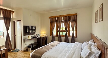 The Fratelli Guest house Room Type - Executive Room with Balcony (202)