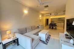 Elegant 2 BHK| Zennova Stays