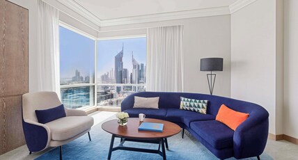 Fairmont Dubai Room Type - JUNIOR SUITE King - 55sm 592sf