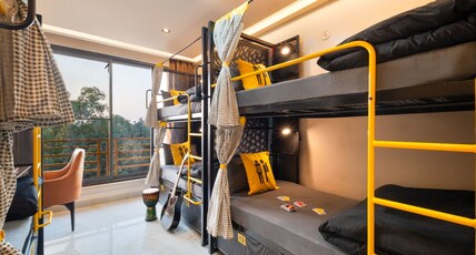 The Hosteller Bam Dehradun, City Centre Room Type - Bed in 6 Bed Mixed Dormitory with Balcony