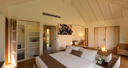 K Resort Room Type - Deluxe Room with Sitout Area
