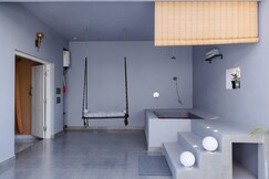 Moonlight Manor  Luxury Escape