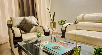 Vrindavan BnBs by VHI Stays Room Type - Radhakrishna Kutir- 2Bhk