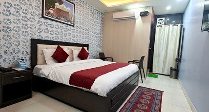Hotel Devbhoomi Inn Room Type - Deluxe AC Room