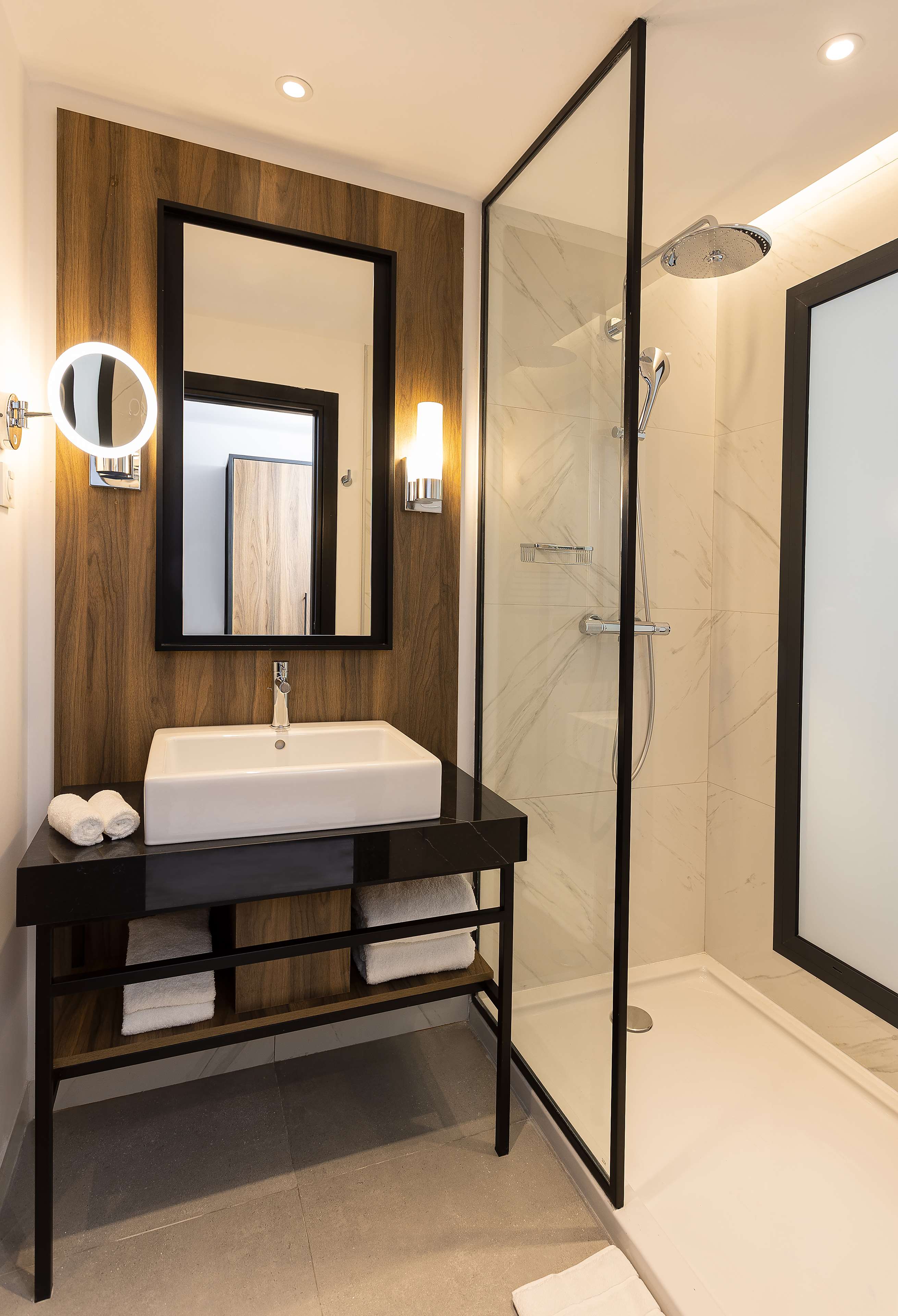 Radisson Hotel Tunis, City Center - Tap to explore photos