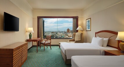Jubilee Prestige Hotel Ratchadapisek Room Type - Deluxe Guest room, 2 Twin, City view