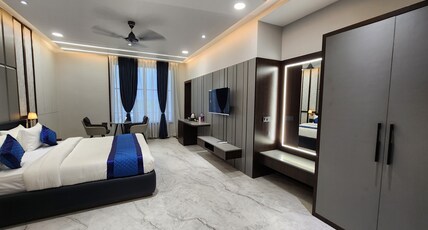 Hotel Surya International Room Type - Presidential Suite Room