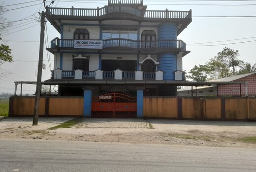 UNIQUE PALACE