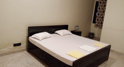 Hotel Seema Villa Inn Room Type - Deluxe Non Ac Room