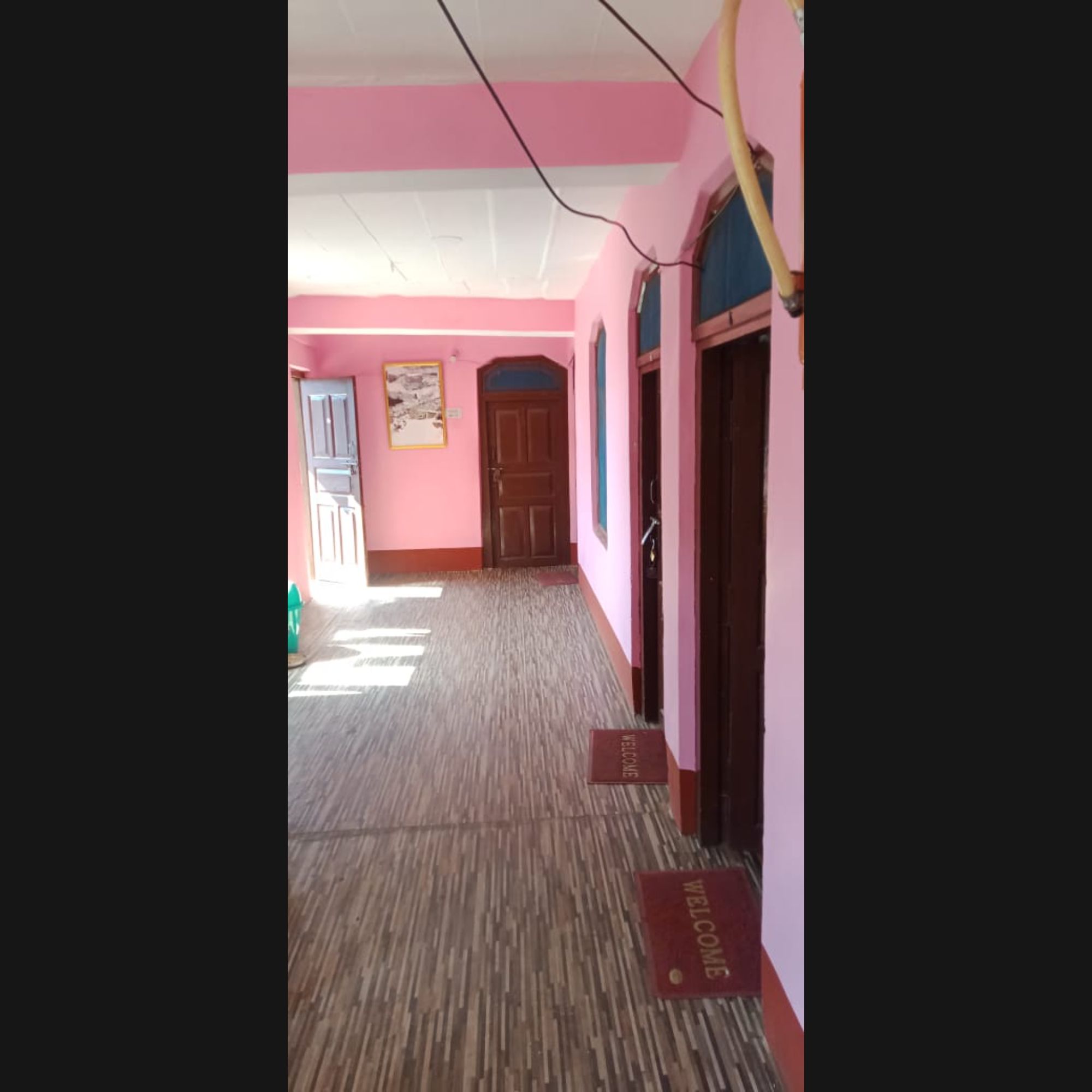 Hill View Homestay With Apple Garden View - Tap to explore photos