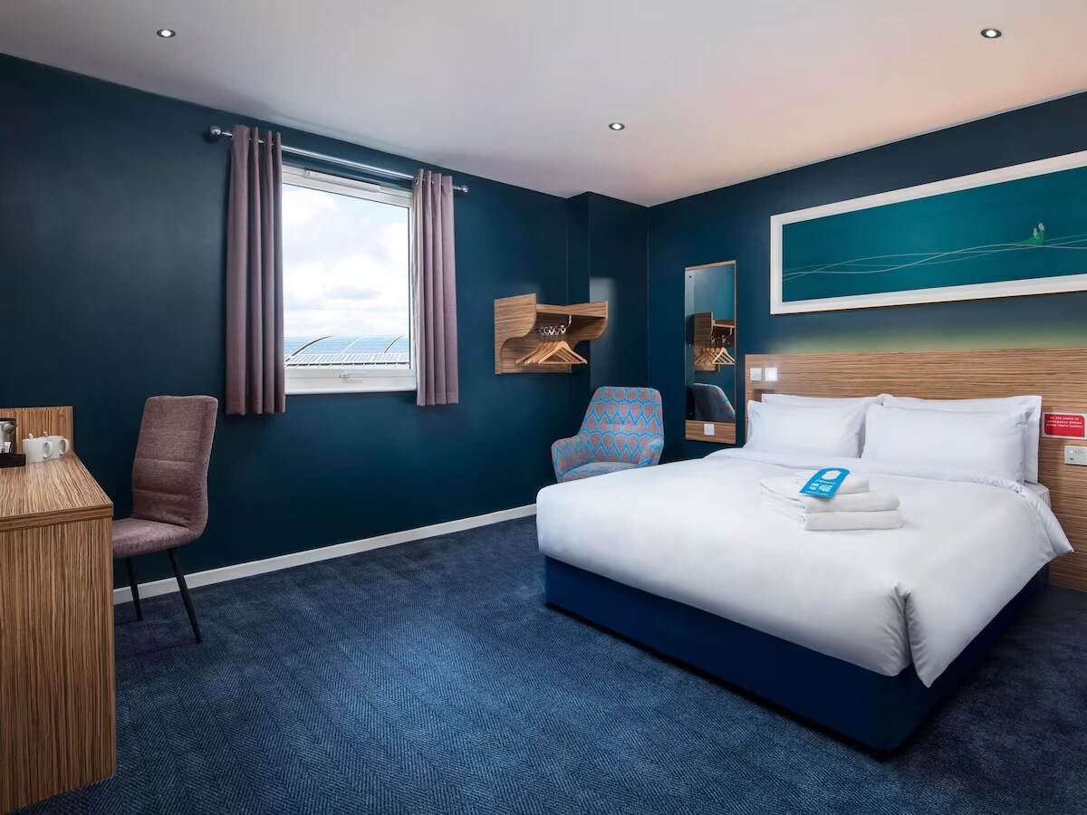 Travelodge York Tadcaster - Tap to explore photos