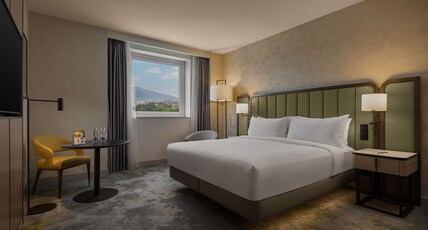Hilton Sofia Room Type - KING HILTON GUEST ROOM