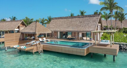 Waldorf Astoria Maldives Ithaafushi by Hilton Room Type - KING GRAND REEF VILLA POOL