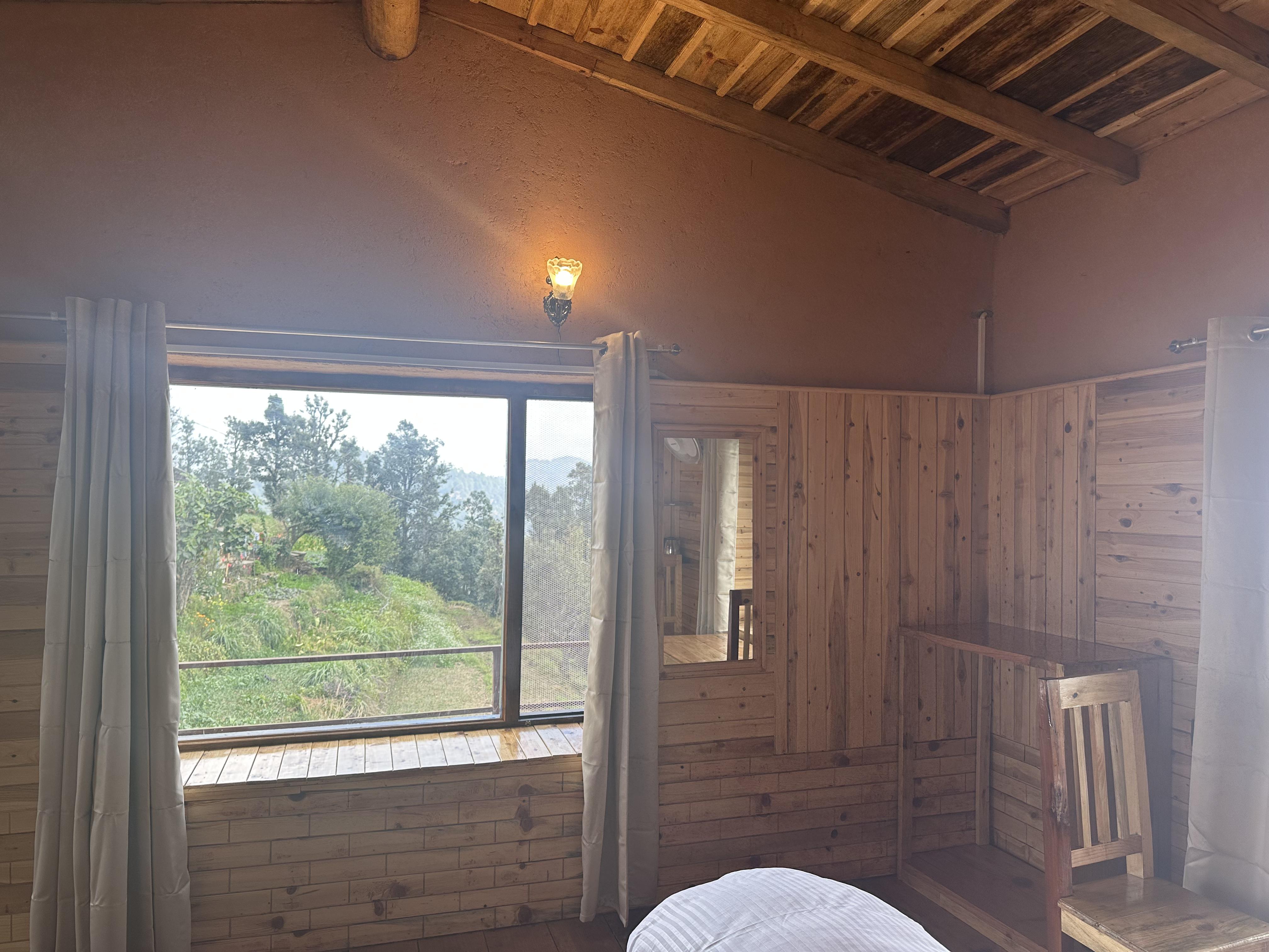 Stonewood Homestay - Tap to explore photos