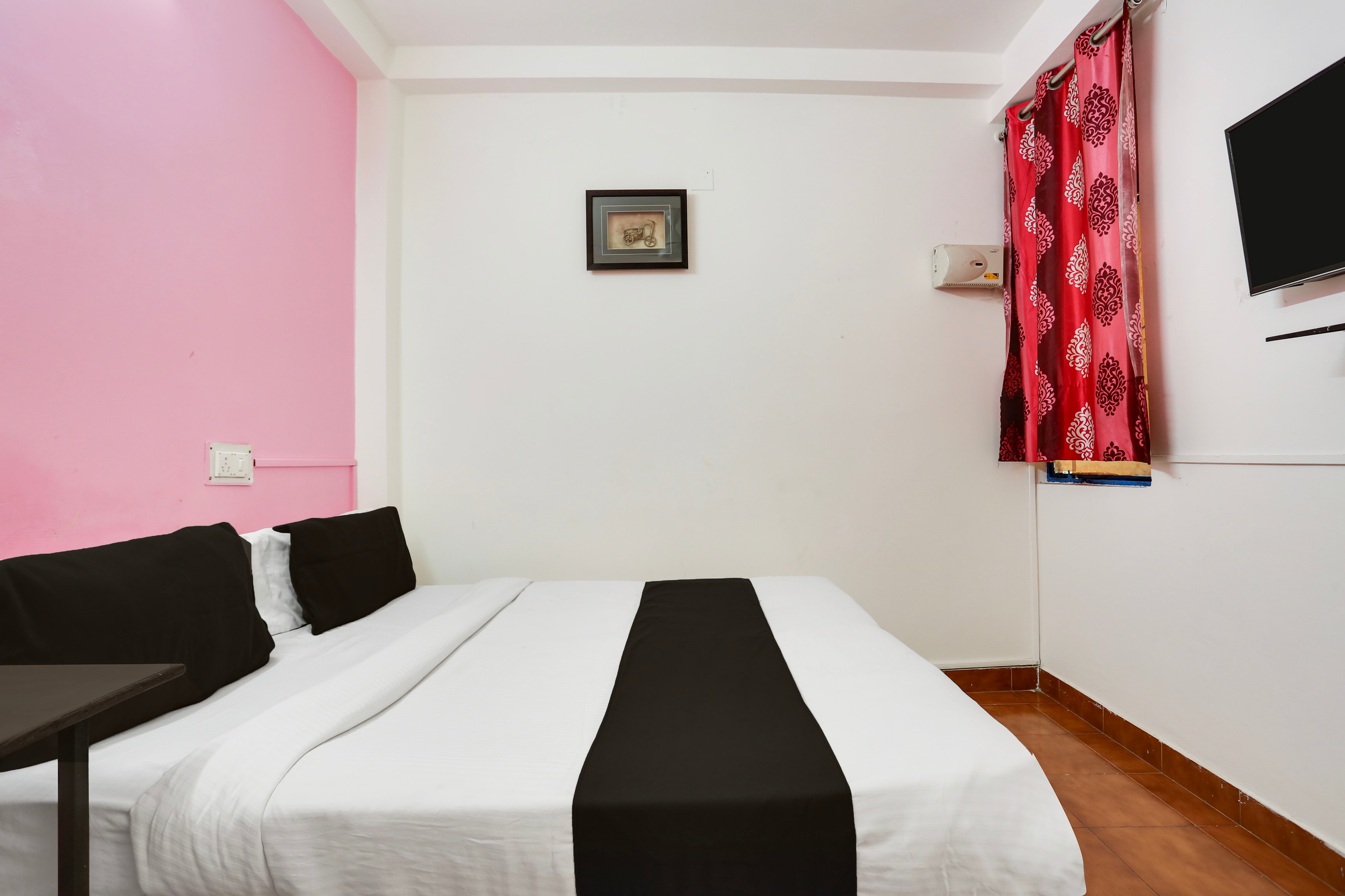 Hotel O Anand Villa - Tap to explore photos