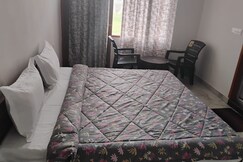 Narayani Bagh Resort and Restaurant
