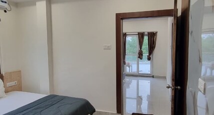 Soni's Mansion-100m from Khajuraho Temples Room Type - Suite Room with Balcony