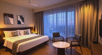 Avisa Hotel & Resort Abu Road - Luxury Pool & Mountain View Room Type - Super Deluxe
