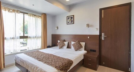 THE SAPPHIRE Room Type - Deluxe Room