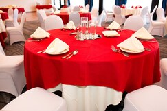 Holiday Inn Express & Suites Albany Airport Area - Latham