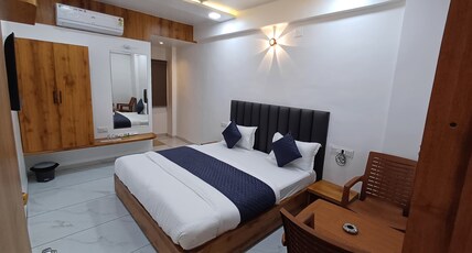 Hotel The Grand Jashi Residency Room Type - Semi Deluxe Room